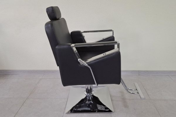 Крісло перукарське Barber MS A-050