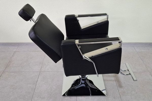Крісло перукарське Barber MS A-050