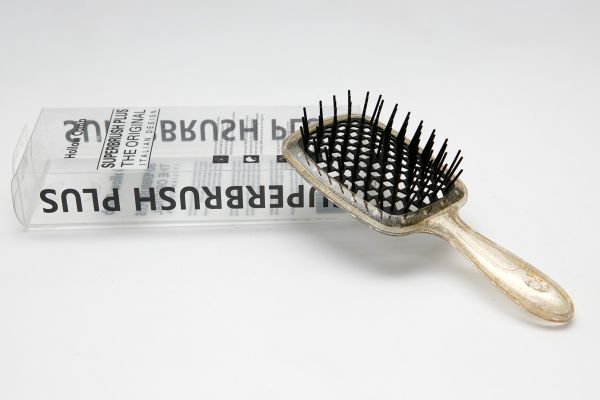 Щітка для волосся Superbrush Plus HolloW Comb Еліт фольгована з блискітками з чорним.