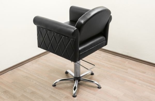 Парикмахерское кресло Mebel Studio ART DECO Люкс гидравлика, пятилучье хром.