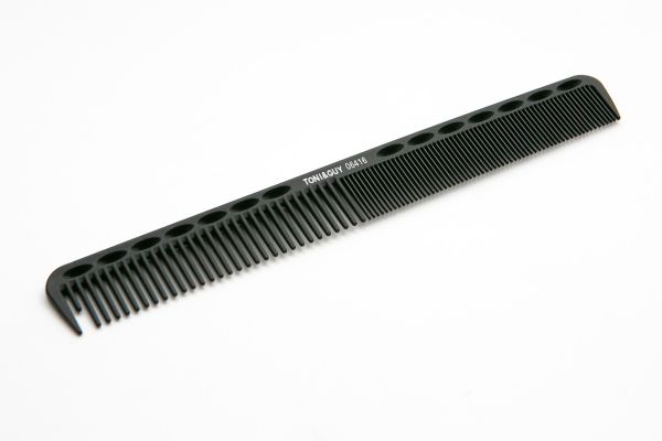 Гребінець перукарський професійний планка TONI&GUY 06416 чорний